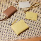 【トプカピ/TOPKAPI】の【TREASURE TOPKAPI】クロスエンボス レザー L字ファスナー ミニ 財布 人気、トレンドファッション・服の通販 founy(ファニー) ファッション Fashion レディースファッション Fashion for Women ミニ財布・二つ折り財布 Wallets & Card Cases イエロー Yellow 春 Spring コイン Coin, Coin Design コンパクト Compact, Small Size 財布 Wallet, Purse チャーム Charm, Pendant プレート Plate, Dish ポケット Pocket, Pocket Detail メッシュ Mesh, Net Fabric S/S・春夏 SS, Spring/Summer, Warm Season 夏 Summer thumbnail レモンイエロー|ID: prp329100004464342 ipo3291000000034989005