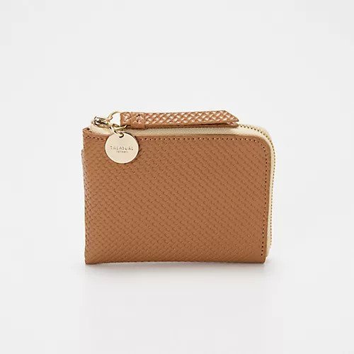 【トプカピ/TOPKAPI】の【TREASURE TOPKAPI】クロスエンボス レザー L字ファスナー ミニ 財布 インテリア・キッズ・メンズ・レディースファッション・服の通販 founy(ファニー) 　ファッション　Fashion　レディースファッション　Fashion for Women　ミニ財布・二つ折り財布　Wallets & Card Cases　イエロー　Yellow　春　Spring　コイン　Coin, Coin Design　コンパクト　Compact, Small Size　財布　Wallet, Purse　チャーム　Charm, Pendant　プレート　Plate, Dish　ポケット　Pocket, Pocket Detail　メッシュ　Mesh, Net Fabric　S/S・春夏　SS, Spring/Summer, Warm Season　夏　Summer　キャメル|ID: prp329100004464342 ipo3291000000034989008