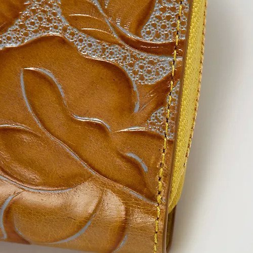 【トプカピ/TOPKAPI】の【TREASURE TOPKAPI】ローズエンボス ツヤ レザー ラウンドファスナー 二つ折り財布/パスポート対応 人気、トレンドファッション・服の通販 founy(ファニー) 　ファッション　Fashion　レディースファッション　WOMEN　財布　Wallets　イエロー　Yellow　ポケット　Pocket　ラウンド　Round　ローズ　Rose　旅行　Travel　財布　Wallet　other-3|ID: prp329100004464345 ipo3291000000031250547