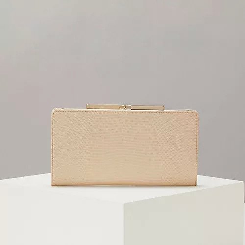 【トプカピ/TOPKAPI】のLUCIA[ルチア]イタリアンレザー・リザード型押し・がま口長財布 インテリア・キッズ・メンズ・レディースファッション・服の通販 founy(ファニー) 　ファッション　Fashion　レディースファッション　WOMEN　財布　Wallets　イタリア　Italy　エレガント 上品　Elegant　クラシカル　Classical　クラッチ　Clutch　ポケット　Pocket　財布　Wallet　ペールベージュ|ID: prp329100004464353 ipo3291000000031235806