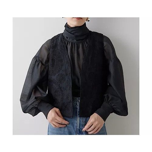 【ウィムガゼット/Whim Gazette】のエンブロイダリージレ インテリア・キッズ・メンズ・レディースファッション・服の通販 founy(ファニー) https://founy.com/ ファッション Fashion レディースファッション WOMEN アウター Coat Outerwear トップス・カットソー Tops/Tshirt ベスト/ジレ Gilets/Vests 2024年 2024 2024-2025秋冬・A/W Aw/Autumn/Winter/Fw/Fall/2024-2025 おすすめ Recommend インド India インナー Inner カットソー Cut And Sew コンパクト Compact ハンド Hand ロング Long |ID: prp329100004464393 ipo3291000000031235981
