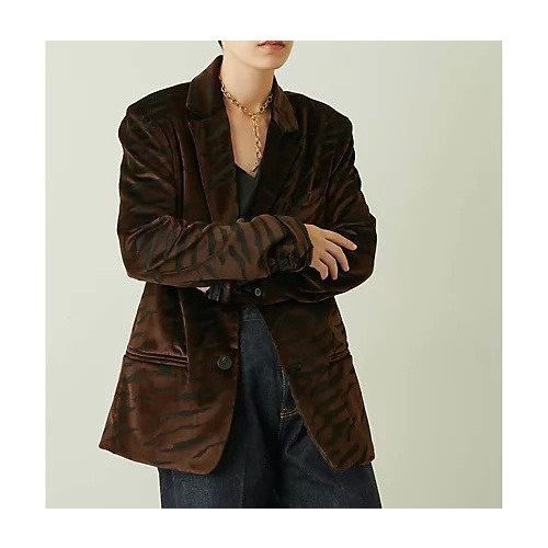 【ウィムガゼット/Whim Gazette】の【SELF MADE】TIGERベロアジャケット インテリア・キッズ・メンズ・レディースファッション・服の通販 founy(ファニー) https://founy.com/ ファッション Fashion レディースファッション WOMEN アウター Coat Outerwear ジャケット Jackets イタリア Italy コレクション Collection ジャケット Jacket フェミニン Feminine ベロア Velor メンズ Mens ラグジュアリー Luxury おすすめ Recommend |ID: prp329100004464535 ipo3291000000031236338