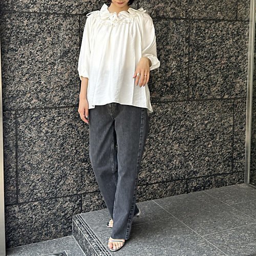 【マルティニーク/martinique】の【Marisol別注】2WAYフリルブラウス 人気、トレンドファッション・服の通販 founy(ファニー) 　ファッション　Fashion　レディースファッション　Fashion for Women　トップス・カットソー　Cut & Sew Tops　シャツ・ブラウス・オフィスカジュアル　Elegant Blouses & Button-Ups　シルク　Silk, 100% Silk　フリル　Frill, Ruffle　別注　Limited Edition, Custom Order　洗える　Machine Washable　other-3|ID: prp329100004464720 ipo3291000000031508138