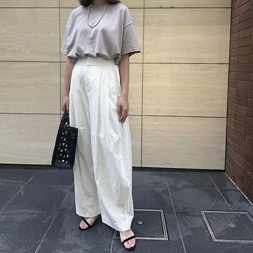 【サクラ/SACRA】のタック入りワイドテーパードパンツ 人気、トレンドファッション・服の通販 founy(ファニー) 　ファッション　Fashion　レディースファッション　Fashion for Women　パンツ　Pants & Trousers　バランス　Balance, Style Balance　フロント　Front, Front Design　リラックス　Relax, Relaxed Fit　ワイド　Wide, Wide Fit　ワッシャー　Washer, Crinkled Finish　other-2|ID: prp329100004464753 ipo3291000000033124936