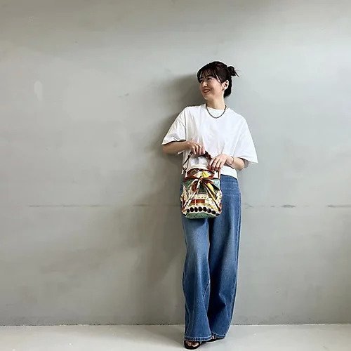 【マニプリ/manipuri】の【Marisol別注】スカーフつきキャンバスバッグ 人気、トレンドファッション・服の通販 founy(ファニー) 　ファッション　Fashion　レディースファッション　Fashion for Women　バッグ　Bags　エレガント 上品　Elegant　キャンバス　Canvas, Canvas Fabric　コンビ　Combo, Combination Style　軽量　Lightweight, Ultra Light　シルク　Silk, 100% Silk　シンプル　Simple, Minimal　スカーフ　Scarf, Neckwear　バケツ　Bucket, Bucket Style　ヘアアクセ　Hair Accessory, Hair Clip　別注　Limited Edition, Custom Order　夏　Summer　ビジネス 仕事 通勤　Business / Work / Commuting　other-3|ID: prp329100004464785 ipo3291000000033260696