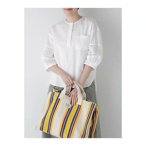 【ヒューマンウーマン/HUMAN WOMAN】のコットンツイルレースドッキングブラウス インテリア・キッズ・メンズ・レディースファッション・服の通販 founy(ファニー) https://founy.com/ ファッション Fashion レディースファッション WOMEN トップス・カットソー Tops/Tshirt シャツ/ブラウス Shirts/Blouses おすすめ Recommend エアリー Airy ケミカル Chemical スタンダード Standard スリーブ Sleeve デニム Denim ドッキング Docking ハーフ Half フォルム Form ボトム Bottom ラッセル Russell レース Race ワッシャー Washer |ID: prp329100004465734 ipo3291000000031338298