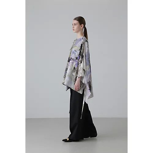 【アドーア/ADORE】のマーブルプリントブラウス 人気、トレンドファッション・服の通販 founy(ファニー) 　ファッション　Fashion　レディースファッション　Fashion for Women　トップス・カットソー　Cut & Sew Tops　シャツ・ブラウス・オフィスカジュアル　Elegant Blouses & Button-Ups　おすすめ　Recommended / Our Picks　フィット　Fit, Slim Fit　フロント　Front, Front Design　プリント　Print, Printed Pattern　ポケット　Pocket, Pocket Detail　マーブル　Marble, Marble Pattern　モチーフ　Motif, Design Theme　リラックス　Relax, Relaxed Fit　ルーズ　Loose, Oversized　冬　Winter / This Winter　A/W・秋冬　Autumn/Winter　other-3|ID: prp329100004465739 ipo3291000000034015917