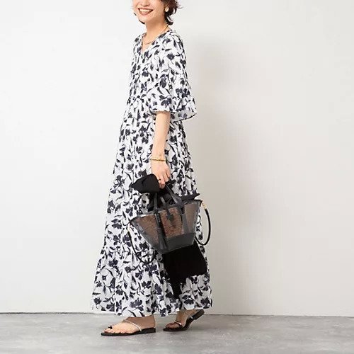 【ノーリーズソフィー/NOLLEY'S sophi】のウォッシャブルアートフラワープリントティアードワンピース インテリア・キッズ・メンズ・レディースファッション・服の通販 founy(ファニー) https://founy.com/ ファッション Fashion レディースファッション WOMEN ワンピース Dress 2025年 2025 2025春夏・S/S Ss,Spring/Summer,2025 おすすめ Recommend ティアードスカート Tiered Skirt フラワー Flower プリント Print マキシ Maxi リゾート Resort 夏 Summer 旅行 Travel |ID: prp329100004472665 ipo3291000000031914337