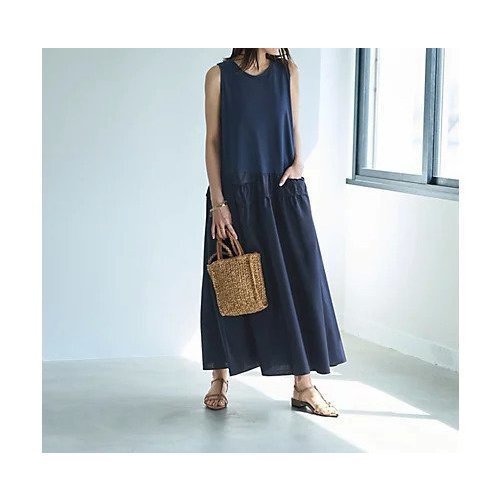 【スタイルデリ/STYLE DELI】の【Made in JAPAN】生地コンビボリュームスカートワンピース インテリア・キッズ・メンズ・レディースファッション・服の通販 founy(ファニー) https://founy.com/ ファッション Fashion レディースファッション WOMEN スカート Skirt ギャザー Gather ノースリーブ No Sleeve フェイス Face フォルム Form フレア Flare 日本製 Made In Japan 夏 Summer |ID: prp329100004480789 ipo3291000000031589462