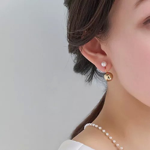 【フィービィー/phoebe】のバックモチーフイヤリング インテリア・キッズ・メンズ・レディースファッション・服の通販 founy(ファニー) https://founy.com/ ファッション Fashion レディースファッション Fashion for Women バッグ Bags ジュエリー Jewelry ファッションリング Fashion Rings イヤリング・フープ・ドロップタイプ Hoop, Drop & Clip Earrings イヤリング Earrings パール Pearl, Pearl Accent メタル Metal, Metal Parts エレガント 上品 Elegant |ID: prp329100004482916 ipo3291000000034505431