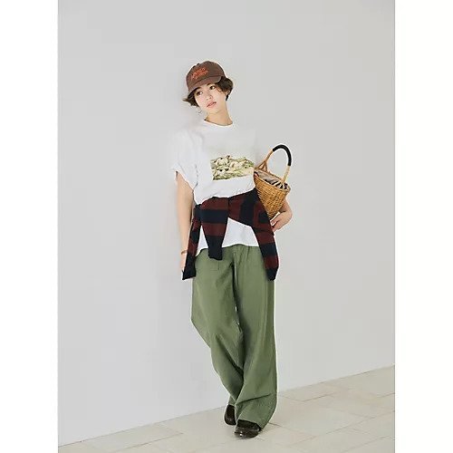 【スアデオ/suadeo】のDogプリントTシャツ 人気、トレンドファッション・服の通販 founy(ファニー) 　ファッション　Fashion　レディースファッション　Fashion for Women　トップス・カットソー　Cut & Sew Tops　シャツ・ブラウス・オフィスカジュアル　Elegant Blouses & Button-Ups　ロングTシャツ・Tシャツ　Longline T-Shirts & Tees　イラスト　Illustration　洗える　Machine Washable　クラシカル　Classical, Vintage-Inspired　コイン　Coin, Coin Design　プリント　Print, Printed Pattern　リゾート　Resort, Vacation Style　ワーク　Workwear, Utility Style　お家時間・ステイホーム　Stay Home / At Home　犬　Dog　夏　Summer　旅行　Travel　other-2|ID: prp329100004485133 ipo3291000000032718055