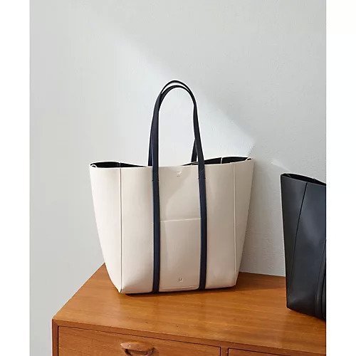 【ウィムガゼット/Whim Gazette】の【&MyuQ】TOTE BAG インテリア・キッズ・メンズ・レディースファッション・服の通販 founy(ファニー) https://founy.com/ ファッション Fashion レディースファッション WOMEN バッグ Bag 2025年 2025 2025春夏・S/S Ss,Spring/Summer,2025 クラシカル Classical コンパクト Compact モダン Modern ビジネス 仕事 通勤 Business 旅行 Travel |ID: prp329100004486853 ipo3291000000031630409