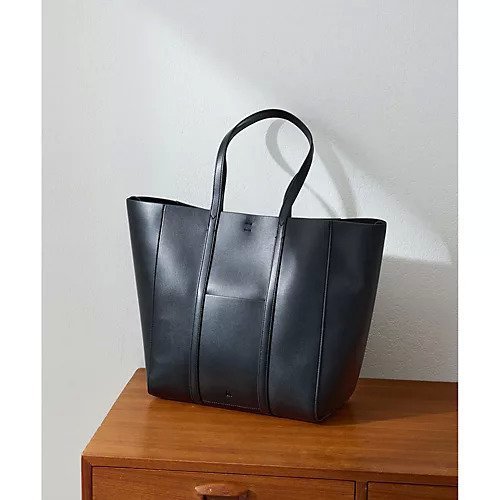 【ウィムガゼット/Whim Gazette】の【&MyuQ】TOTE BAG インテリア・キッズ・メンズ・レディースファッション・服の通販 founy(ファニー) 　ファッション　Fashion　レディースファッション　WOMEN　バッグ　Bag　2025年　2025　2025春夏・S/S　Ss,Spring/Summer,2025　クラシカル　Classical　コンパクト　Compact　モダン　Modern　ビジネス 仕事 通勤　Business　旅行　Travel　ブラック|ID: prp329100004486853 ipo3291000000031630415