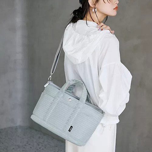 【トプカピ/TOPKAPI】の【Breath TOPKAPI】ポリメッシュ ショルダー付き トートバッグ 人気、トレンドファッション・服の通販 founy(ファニー) 　ファッション　Fashion　レディースファッション　Fashion for Women　バッグ　Bags　ショルダー　Shoulder, Shoulder Strap　スニーカー　Sneakers, Trainers　ポケット　Pocket, Pocket Detail　メッシュ　Mesh, Net Fabric　軽量　Lightweight, Ultra Light　other-3|ID: prp329100004486862 ipo3291000000032232547
