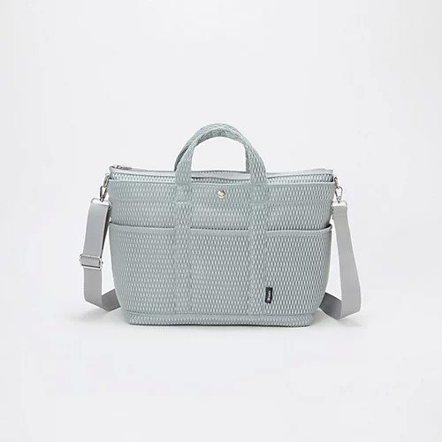 【トプカピ/TOPKAPI】の【Breath TOPKAPI】ポリメッシュ ショルダー付き A4 トートバッグ インテリア・キッズ・メンズ・レディースファッション・服の通販 founy(ファニー) 　ファッション　Fashion　レディースファッション　WOMEN　バッグ　Bag　ショルダー　Shoulder　スニーカー　Sneakers　ポケット　Pocket　メッシュ　Mesh　旅行　Travel　軽量　Lightweight　ライトグレー|ID: prp329100004486865 ipo3291000000031630512