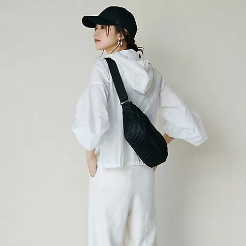 【トプカピ/TOPKAPI】の【Breath TOPKAPI】ポリメッシュ ショルダーバッグ 人気、トレンドファッション・服の通販 founy(ファニー) 　ファッション　Fashion　レディースファッション　WOMEN　バッグ　Bag　ショルダー　Shoulder　スニーカー　Sneakers　スポーツ　Sports　スマート　Smart　ポケット　Pocket　メッシュ　Mesh　軽量　Lightweight　other-3|ID: prp329100004486869 ipo3291000000031630542