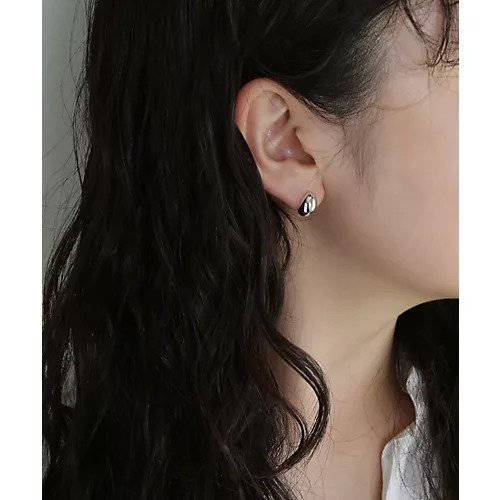 【コレカラ/collecala】の[silver925]ドロップスタッドピアス〈金属アレルギー対応〉 インテリア・キッズ・メンズ・レディースファッション・服の通販 founy(ファニー) https://founy.com/ ファッション Fashion レディースファッション WOMEN シルバー Silver シンプル Simple ドロップ Drop フォルム Form ポーチ Pouch エレガント 上品 Elegant |ID: prp329100004496206 ipo3291000000032138826