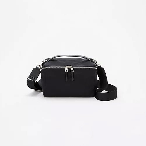 【トプカピ/TOPKAPI】の【Breath TOPKAPI】【撥水】マット ナイロン ボックス型 ショルダーバッグ インテリア・キッズ・メンズ・レディースファッション・服の通販 founy(ファニー) 　ファッション　Fashion　レディースファッション　WOMEN　バッグ　Bag　クール　Cool　ショルダー　Shoulder　スマート　Smart　トレンド　Trend　ボックス　Box　ポケット　Pocket　メタル　Metal　ブラック|ID: prp329100004497624 ipo3291000000031728633