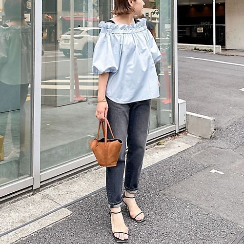 【ノーリーズソフィー/NOLLEY'S sophi】のタフタオフショル2WAYブラウス 人気、トレンドファッション・服の通販 founy(ファニー) 　ファッション　Fashion　レディースファッション　Fashion for Women　トップス・カットソー　Cut & Sew Tops　シャツ・ブラウス・オフィスカジュアル　Elegant Blouses & Button-Ups　2025年　2025　2025春夏・S/S　Spring/Summer 2025 SS25　ギャザー　Gathered, Ruffled　タフタ　Taffeta, Structured Fabric　other-2|ID: prp329100004506210 ipo3291000000033526342