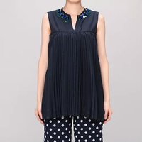 【ミュベール/MUVEIL】の刺繍入りプリーツブラウス 人気、トレンドファッション・服の通販 founy(ファニー) ファッション Fashion レディースファッション WOMEN トップス・カットソー Tops/Tshirt シャツ/ブラウス Shirts/Blouses ネックレス Necklace ノースリーブ No Sleeve フラワー Flower プリーツ Pleats モチーフ Motif |ID:prp329100004507940