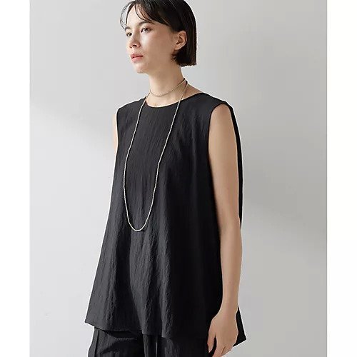 【ウィムガゼット/Whim Gazette】の【THE PAUSE】バックツイストブラウス 人気、トレンドファッション・服の通販 founy(ファニー) 　ファッション　Fashion　レディースファッション　Fashion for Women　トップス・カットソー　Cut & Sew Tops　シャツ・ブラウス・オフィスカジュアル　Elegant Blouses & Button-Ups　バッグ　Bags　ヴィンテージ　Vintage Style　ギャザー　Gathered, Ruffled　グラデーション　Gradient, Ombre　シンプル　Simple, Minimal　セットアップ　Set-Up, Coordinated Outfit　ツイスト　Tweed, Tweed Fabric　ノースリーブ　Sleeveless, No-Sleeve　ワーク　Workwear, Utility Style　おすすめ　Recommended / Our Picks　夏　Summer　エレガント 上品　Elegant　2025年　2025　2025春夏・S/S　Spring/Summer 2025 SS25　other-3|ID: prp329100004507962 ipo3291000000031821270