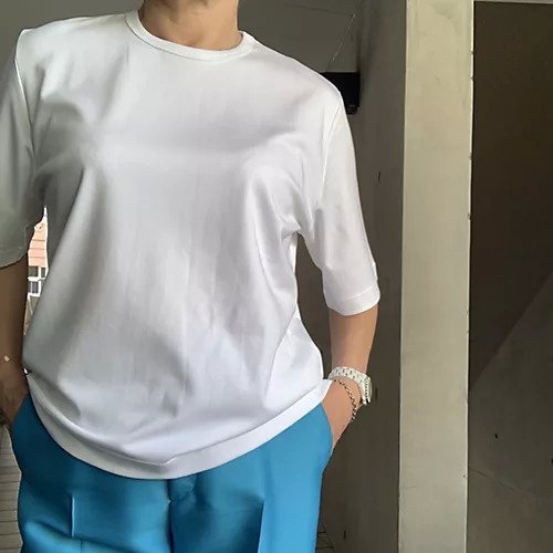 【エクラ/eclat】の【戸野塚かおるさん別注】ホワイトTシャツ 人気、トレンドファッション・服の通販 founy(ファニー) 　ファッション　Fashion　レディースファッション　Fashion for Women　トップス・カットソー　Cut & Sew Tops　シャツ・ブラウス・オフィスカジュアル　Elegant Blouses & Button-Ups　ロングTシャツ・Tシャツ　Longline T-Shirts & Tees　ジャケット　Jacket, Outerwear　スリット　Slit, Slit Detail　メンズ　Men's, Menswear　別注　Limited Edition, Custom Order　定番　Standard, Basic Item　洗える　Machine Washable　other-2|ID: prp329100004515030 ipo3291000000034346978