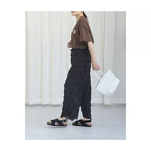 【クリンクル クリンクル クリンクル/crinkle crinkle crinkle】の【洗える】sheer cotton 3D embroidery easy pants 人気、トレンドファッション・服の通販 founy(ファニー) 　ファッション　Fashion　レディースファッション　Fashion for Women　パンツ　Pants & Trousers　ショーツ　Shorts, Short Pants　トレンド　Trend, Trending Now　フラワー　Flower, Floral　リアル　Real, Realistic　洗える　Machine Washable　other-3|ID: prp329100004515063 ipo3291000000033246360