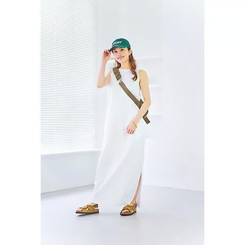 【トゥエルブクローゼット/12closet】の【浅見れいなさんコラボ】【洗える】アメスリ風マキシワンピース 人気、トレンドファッション・服の通販 founy(ファニー) 　ファッション　Fashion　レディースファッション　WOMEN　ワンピース　Dress　マキシワンピース　Maxi Dress　コラボ　Collaboration　シンプル　Simple　スニーカー　Sneakers　マキシ　Maxi　洗える　Washable　other-3|ID: prp329100004515079 ipo3291000000031901425