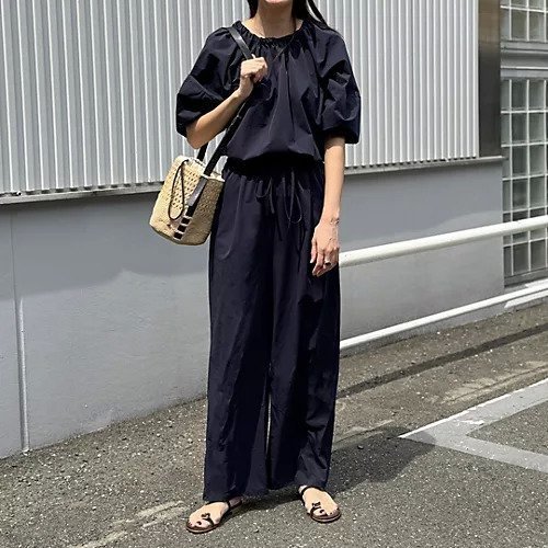 【エムセブンデイズ/M7days】の撥水パフスリーブオールインワン 人気、トレンドファッション・服の通販 founy(ファニー) 　ファッション　Fashion　レディースファッション　Ladies' Fashion Online　ワンピース　Dress　オールインワン ワンピース　All In One Dress　ギャザー　Gather　ストレッチ　Stretch　スリーブ　Sleeve　バランス　Balance　ワイド　Wide　洗える　Washable　other-3|ID: prp329100004515084 ipo3291000000031902487