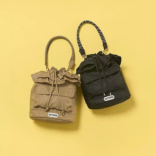 【アウトドアプロダクツ/OUTDOOR PRODUCTS】の【LEE別注】ダブルフリル巾着バッグ 人気、トレンドファッション・服の通販 founy(ファニー) 　ファッション　Fashion　レディースファッション　WOMEN　バッグ　Bag　スポーティ　Sporty　ダブル　Double　フリル　Frills　フロント　Front　ポケット　Pocket　マグネット　Magnet　別注　Special Order　巾着　Purse　財布　Wallet　other-2|ID: prp329100004515085 ipo3291000000031901466