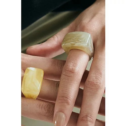 【マージュール/marjour】のSQUARE TRANSLUCENT RING インテリア・キッズ・メンズ・レディースファッション・服の通販 founy(ファニー) https://founy.com/ ファッション Fashion レディースファッション Fashion for Women シアー Sheer, See-Through スクエア Square, Square Shape |ID: prp329100004515106 ipo3291000000031901570