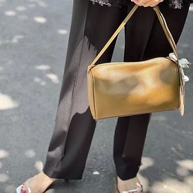 【ノーリーズ/NOLLEY'S】 スクエアワンショルダーバッグ人気、トレンドファッション・服の通販 founy(ファニー) ファッション Fashion レディースファッション Fashion for Women バッグ Bags おすすめ Recommended / Our Picks アクセサリー Fashion Accessories コンパクト Compact, Small Size ショルダー Shoulder, Shoulder Strap フォルム Silhouette, Form 旅行 Travel |ID:prp329100004515176