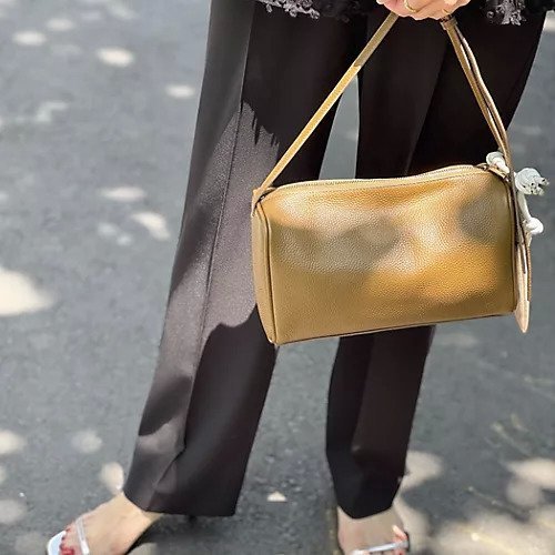 【ノーリーズ/NOLLEY'S】のスクエアワンショルダーバッグ インテリア・キッズ・メンズ・レディースファッション・服の通販 founy(ファニー) 　ファッション　Fashion　レディースファッション　Fashion for Women　バッグ　Bags　おすすめ　Recommended / Our Picks　アクセサリー　Fashion Accessories　コンパクト　Compact, Small Size　ショルダー　Shoulder, Shoulder Strap　フォルム　Silhouette, Form　旅行　Travel　カーキブラウン|ID: prp329100004515176 ipo3291000000033510608