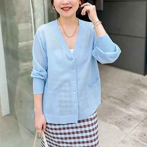 【ノーリーズソフィー/NOLLEY'S sophi】の《手洗い可能》綿混シアーVネックカーディガン インテリア・キッズ・メンズ・レディースファッション・服の通販 founy(ファニー) https://founy.com/ ファッション Fashion レディースファッション Fashion for Women トップス・カットソー Cut & Sew Tops カーディガン・羽織り Layered Style Cardigans Vネックトップス V-Neck Tops / V-Cut Neckline Shirts 2025年 2025 2025春夏・S/S Spring/Summer 2025 SS25 おすすめ Recommended / Our Picks カーディガン Cardigan, Knitwear シアー Sheer, See-Through 夏 Summer |ID: prp329100004516121 ipo3291000000033429563