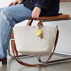 【トプカピ/TOPKAPI】の【Breath TOPKAPI】SMILE COLLECTION エンボス スマイル 2way トートバッグ /スマイルチャーム付き ベージュ|ID: prp329100004516141 ipo3291000000031914377