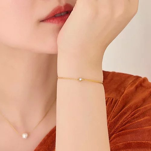 【フィービィー/phoebe】の【金属アレルギー対応】グッリターハーフバングルチェーンブレスレット/サージカルステンレス インテリア・キッズ・メンズ・レディースファッション・服の通販 founy(ファニー) https://founy.com/ ファッション Fashion レディースファッション WOMEN ジュエリー Jewelry ブレスレット Bracelets バングル Bangles おすすめ Recommend シンプル Simple ストーン Stone チェーン Chain バングル Bangle ビジュー Bijou ブレスレット Bracelet ワンポイント One Point 腕時計 Watch |ID: prp329100004516186 ipo3291000000031914711