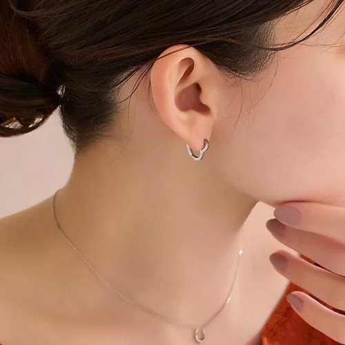 【フィービィー/phoebe】の【金属アレルギー対応】ハートフープワンタッチピアス シルバー/サージカルステンレス インテリア・キッズ・メンズ・レディースファッション・服の通販 founy(ファニー) https://founy.com/ ファッション Fashion レディースファッション WOMEN アクセサリー Accessories シルバー Silver フープ Hoop モチーフ Motif 人気 Popularity |ID: prp329100004516187 ipo3291000000031914721