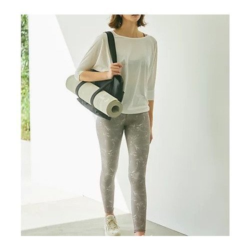 【ジュリエ/Julier】のLine Flowerプリントスーパーハイレギンス インテリア・キッズ・メンズ・レディースファッション・服の通販 founy(ファニー) 　ファッション　Fashion　レディースファッション　WOMEN　パンツ　Pants　レギンス　Leggings　コレクション　Collection　ストレッチ　Stretch　フラワー　Flower　プリント　Print　水着　Swimsuit　ヨガ　Yoga　ランニング　Running　リラックス　Relax　レギンス　Leggings　ワーク　Work　おすすめ　Recommend　エレガント 上品　Elegant　ブラウン|ID: prp329100004516276 ipo3291000000031915643