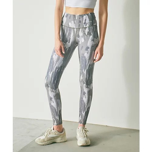 【ジュリエ/Julier】のVertical brushプリントレギンス インテリア・キッズ・メンズ・レディースファッション・服の通販 founy(ファニー) https://founy.com/ ファッション Fashion レディースファッション WOMEN パンツ Pants レギンス Leggings コレクション Collection 今季 This Season ストレッチ Stretch スポーツ Sports ビーチ Beach フィット Fit プリント Print 水着 Swimsuit ヨガ Yoga ランニング Running リゾート Resort リラックス Relax レギンス Leggings おすすめ Recommend |ID: prp329100004516285 ipo3291000000031915719