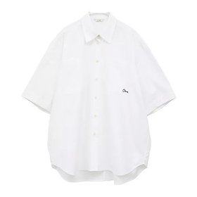 【クラネ/CLANE】のHALF SLEEVE HUGE SHIRTS 人気、トレンドファッション・服の通販 founy(ファニー) ファッション Fashion レディースファッション Fashion for Women トップス・カットソー Cut & Sew Tops シャツ・ブラウス・オフィスカジュアル Elegant Blouses & Button-Ups 2025年 2025 2025春夏・S/S Spring/Summer 2025 SS25 ショルダー Shoulder, Shoulder Strap ポケット Pocket, Pocket Detail エレガント 上品 Elegant 人気 Popular, Best Seller 今季 This Season, Current Season 半袖 Short Sleeve, Half Sleeve 定番 Standard, Basic Item |ID:prp329100004523598