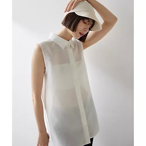 【ウィムガゼット/Whim Gazette】のシアーノースリーブシャツ インテリア・キッズ・メンズ・レディースファッション・服の通販 founy(ファニー) 　ファッション　Fashion　レディースファッション　WOMEN　トップス・カットソー　Tops/Tshirt　キャミソール / ノースリーブ　No Sleeves　シャツ/ブラウス　Shirts/Blouses　2025年　2025　2025春夏・S/S　Ss,Spring/Summer,2025　おすすめ　Recommend　オーガンジー　Organdy　シルク　Silk　シンプル　Simple　スリット　Slit　セットアップ　Set Up　ノースリーブ　No Sleeve　エレガント 上品　Elegant　オフホワイト|ID: prp329100004535065 ipo3291000000032049189