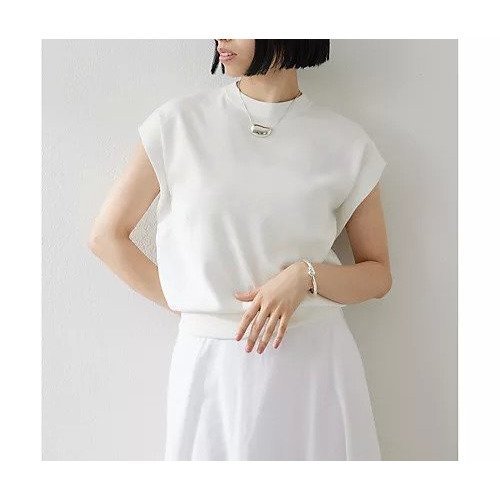 【ウィムガゼット/Whim Gazette】のクルーネックノースリーブプルオーバー インテリア・キッズ・メンズ・レディースファッション・服の通販 founy(ファニー) 　ファッション　Fashion　レディースファッション　WOMEN　トップス・カットソー　Tops/Tshirt　キャミソール / ノースリーブ　No Sleeves　プルオーバー　Pullover　インド　India　シンプル　Simple　バランス　Balance　ベーシック　Basic　ボトム　Bottom　エレガント 上品　Elegant　2025年　2025　2025春夏・S/S　Ss,Spring/Summer,2025　オフホワイト|ID: prp329100004535069 ipo3291000000032049233