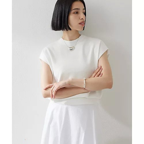 【ウィムガゼット/Whim Gazette】のクルーネックノースリーブプルオーバー 人気、トレンドファッション・服の通販 founy(ファニー) 　ファッション　Fashion　レディースファッション　WOMEN　トップス・カットソー　Tops/Tshirt　キャミソール / ノースリーブ　No Sleeves　プルオーバー　Pullover　インド　India　シンプル　Simple　バランス　Balance　ベーシック　Basic　ボトム　Bottom　エレガント 上品　Elegant　2025年　2025　2025春夏・S/S　Ss,Spring/Summer,2025　other-2|ID: prp329100004535069 ipo3291000000032049237