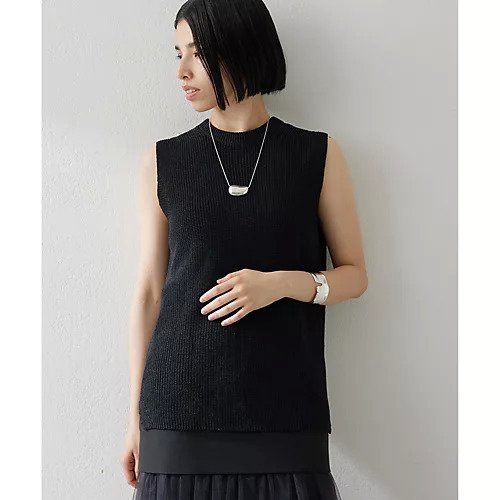 【ウィムガゼット/Whim Gazette】のクルーネックニットベスト インテリア・キッズ・メンズ・レディースファッション・服の通販 founy(ファニー) 　ファッション　Fashion　レディースファッション　WOMEN　アウター　Coat Outerwear　トップス・カットソー　Tops/Tshirt　ニット　Knit Tops　ベスト/ジレ　Gilets/Vests　吸水　Water Absorption　抗菌　Antibacterial　ベスト　Vest　2025年　2025　2025春夏・S/S　Ss,Spring/Summer,2025　ブラック|ID: prp329100004535070 ipo3291000000032049245