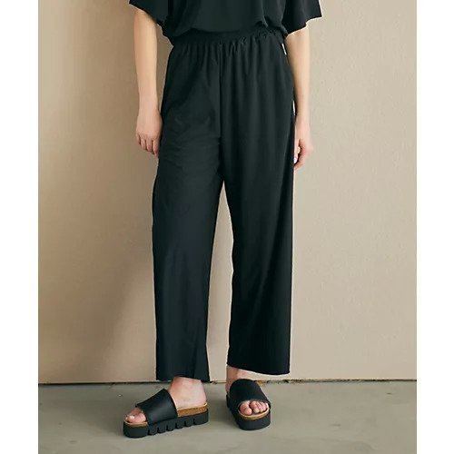 【ジュリエ/Julier】のPlay撥水フレアパンツ インテリア・キッズ・メンズ・レディースファッション・服の通販 founy(ファニー) https://founy.com/ ファッション Fashion レディースファッション WOMEN パンツ Pants 春 Spring コレクション Collection ストレッチ Stretch セットアップ Set Up パフォーマンス Performance フィット Fit フレア Flare フロント Front ポケット Pocket ヨガ Yoga ランニング Running リラックス Relax ワイド Wide S/S・春夏 Ss・Spring/Summer 夏 Summer 旅行 Travel |ID: prp329100004541275 ipo3291000000032085715
