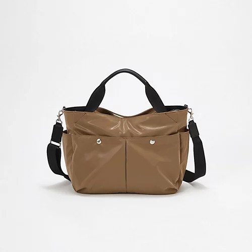 【トプカピ/TOPKAPI】の【Breath TOPKAPI】Train 防水ポリエステル ショルダー付き A4 トートバッグ / キャリー対応 インテリア・キッズ・メンズ・レディースファッション・服の通販 founy(ファニー) 　ファッション　Fashion　レディースファッション　WOMEN　バッグ　Bag　旅行　Travel　ショルダー　Shoulder　スマート　Smart　スーツケース キャリーケース　Suitcase　ポケット　Pocket　メタル　Metal　軽量　Lightweight　ブラウン|ID: prp329100004541298 ipo3291000000032085881