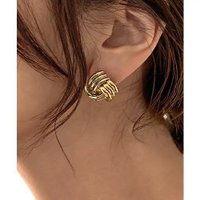 【スタイルデリ/STYLE DELI】のトリプルパーツレイヤードイヤリング 人気、トレンドファッション・服の通販 founy(ファニー) ファッション Fashion レディースファッション Fashion for Women ジュエリー Jewelry ファッションリング Fashion Rings イヤリング・フープ・ドロップタイプ Hoop, Drop & Clip Earrings イヤリング Earrings シンプル Simple, Minimal スポーツ Sports, Activewear タオル Towel, Bath Towel ハンド Hand, Handmade フィット Fit, Slim Fit |ID:prp329100004541310