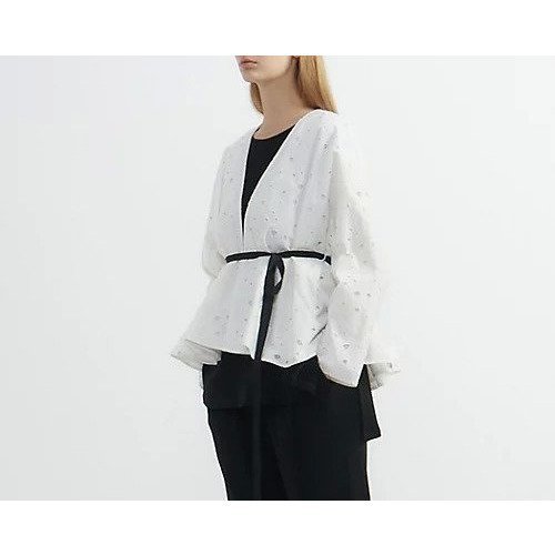【プレインピープル/PLAIN PEOPLE】のシナプスレースショートジャケット インテリア・キッズ・メンズ・レディースファッション・服の通販 founy(ファニー) 　ファッション　Fashion　レディースファッション　WOMEN　アウター　Coat Outerwear　ジャケット　Jackets　ショート　Short　ジャケット　Jacket　フェミニン　Feminine　モダン　Modern　リボン　Ribbon　レース　Race　洗える　Washable　ホワイト|ID: prp329100004542730 ipo3291000000032100207