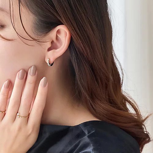 【フィービィー/phoebe】の【金属アレルギー対応/痛くないシリーズ】プチベゼルフープライトフィットイヤリング ゴールド 人気、トレンドファッション・服の通販 founy(ファニー) 　ファッション　Fashion　レディースファッション　Fashion for Women　ジュエリー　Jewelry　ファッションリング　Fashion Rings　イヤリング・フープ・ドロップタイプ　Hoop, Drop & Clip Earrings　おすすめ　Recommended / Our Picks　イヤリング　Earrings　イヤーカフ　Ear Cuffs　ストレート　Straight, Straight Cut　ビジュー　Bijou, Jewel-like Accent　フープ　Hoop, Hoop Earrings　軽量　Lightweight, Ultra Light　other-3|ID: prp329100004544585 ipo3291000000032113286