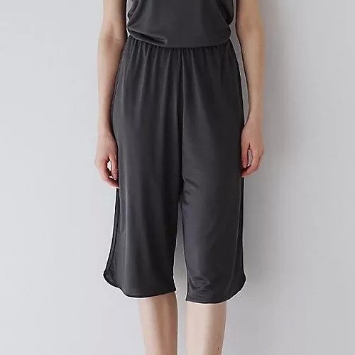 【ドレスハーセルフ/DRESS HERSELF】のインナー/シルク ロングキュロットペチコート【洗濯機可】 人気、トレンドファッション・服の通販 founy(ファニー) 　ファッション　Fashion　レディースファッション　Fashion for Women　アウター　Coat / Outerwear Collection　コート・ロングコート・ピーコート　Long Coats, Peacoats & More　インナー　Innerwear　キュロット　Culottes, Wide Shorts　ショート　Short, Short Length　シルク　Silk, 100% Silk　シンプル　Simple, Minimal　ペチコート　Petticoat, Underskirt　ロング　Long, Long-Length　人気　Popular, Best Seller　other-2|ID: prp329100004551033 ipo3291000000032165932